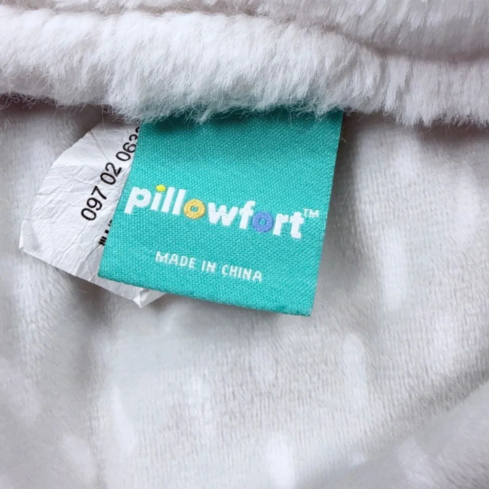 Pillowfort Polar Bear Hooded Wearable Blanket White Faux Fur Paw Pockets Kids
